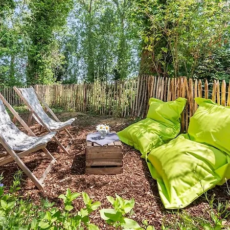 Au Pied Du Frene * Herzeele