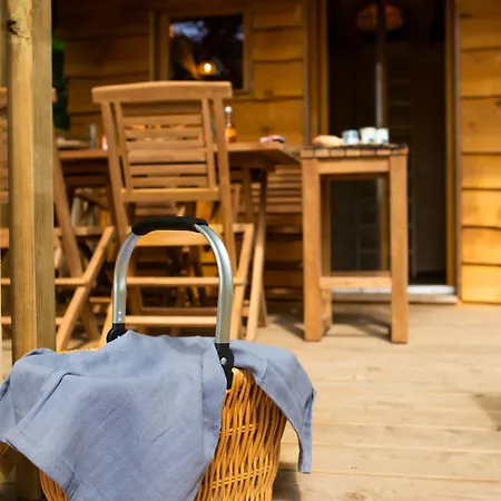 Au Pied Du Frene Фермерский дом Herzeele